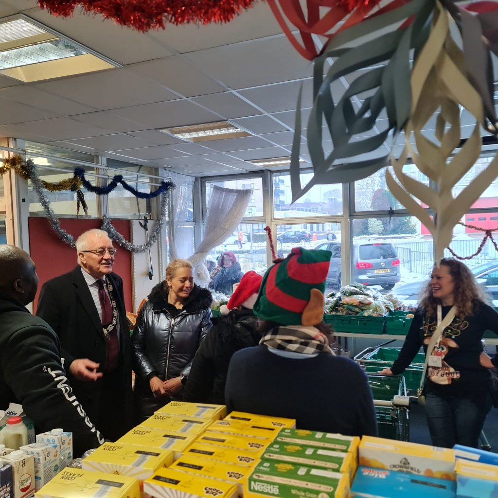 Mayor of Hertsmere visits Gratitude Hub Gratitude